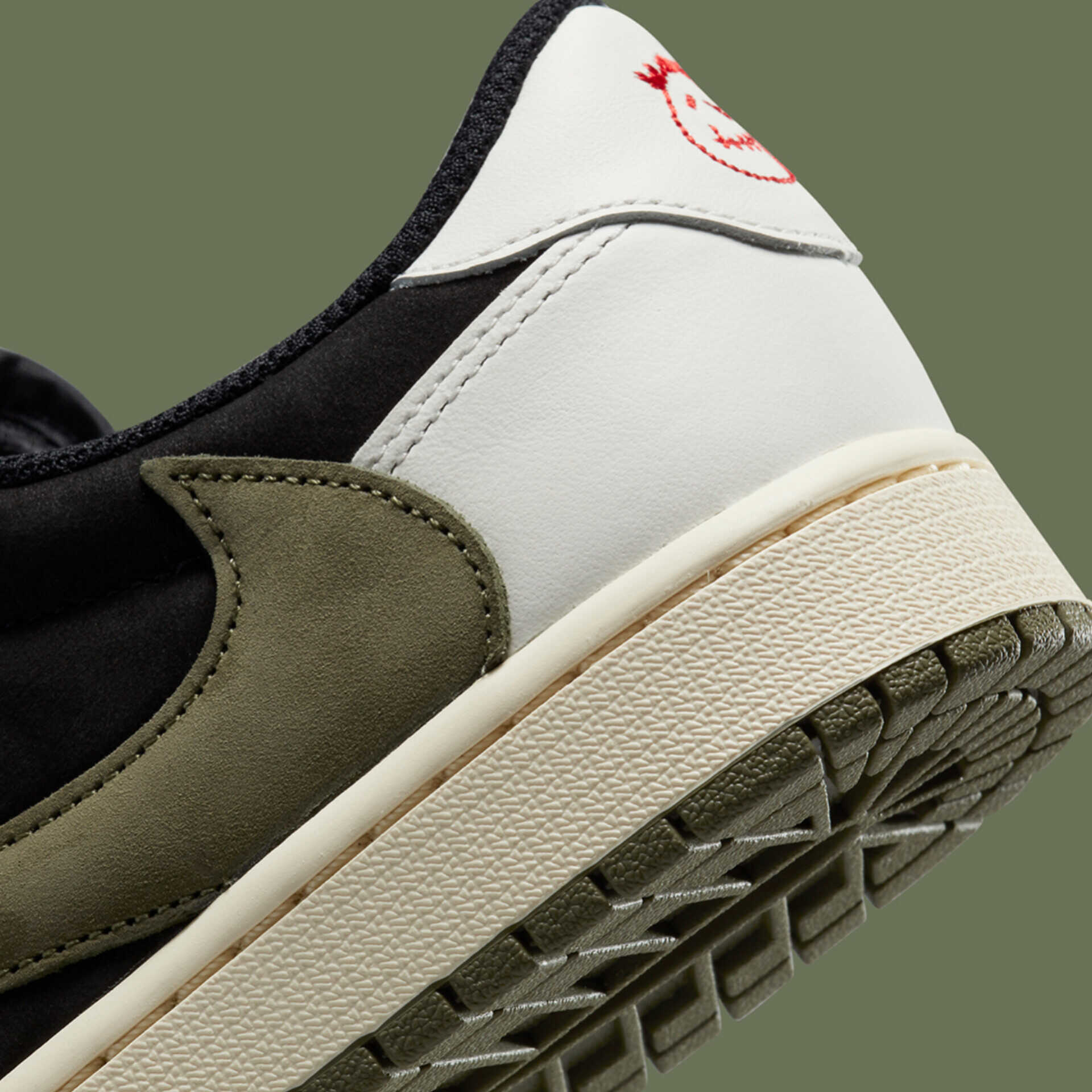 AIR JORDAN 1 TRAVIS SCOTT LOW (OLIVE)