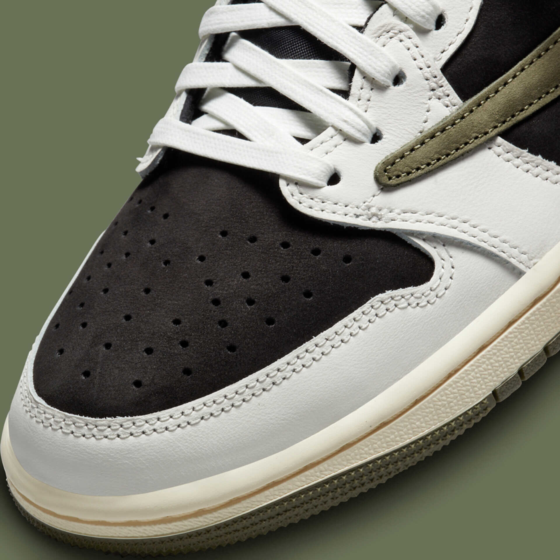 AIR JORDAN 1 TRAVIS SCOTT LOW (OLIVE)