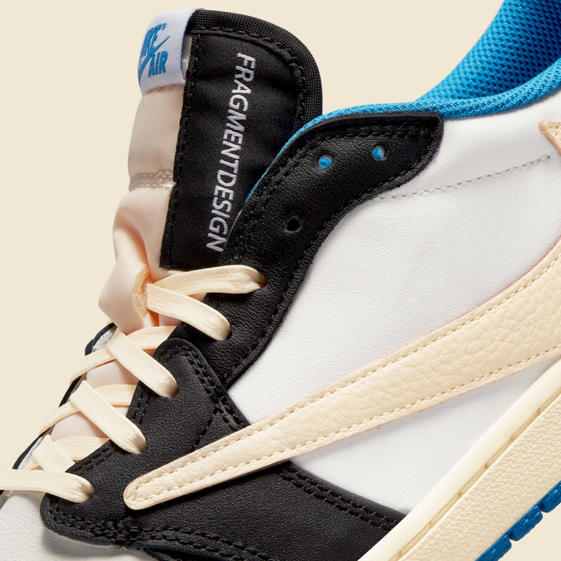 AIR JORDAN 1 TRAVIS SCOTT LOW (FRAGMENT)