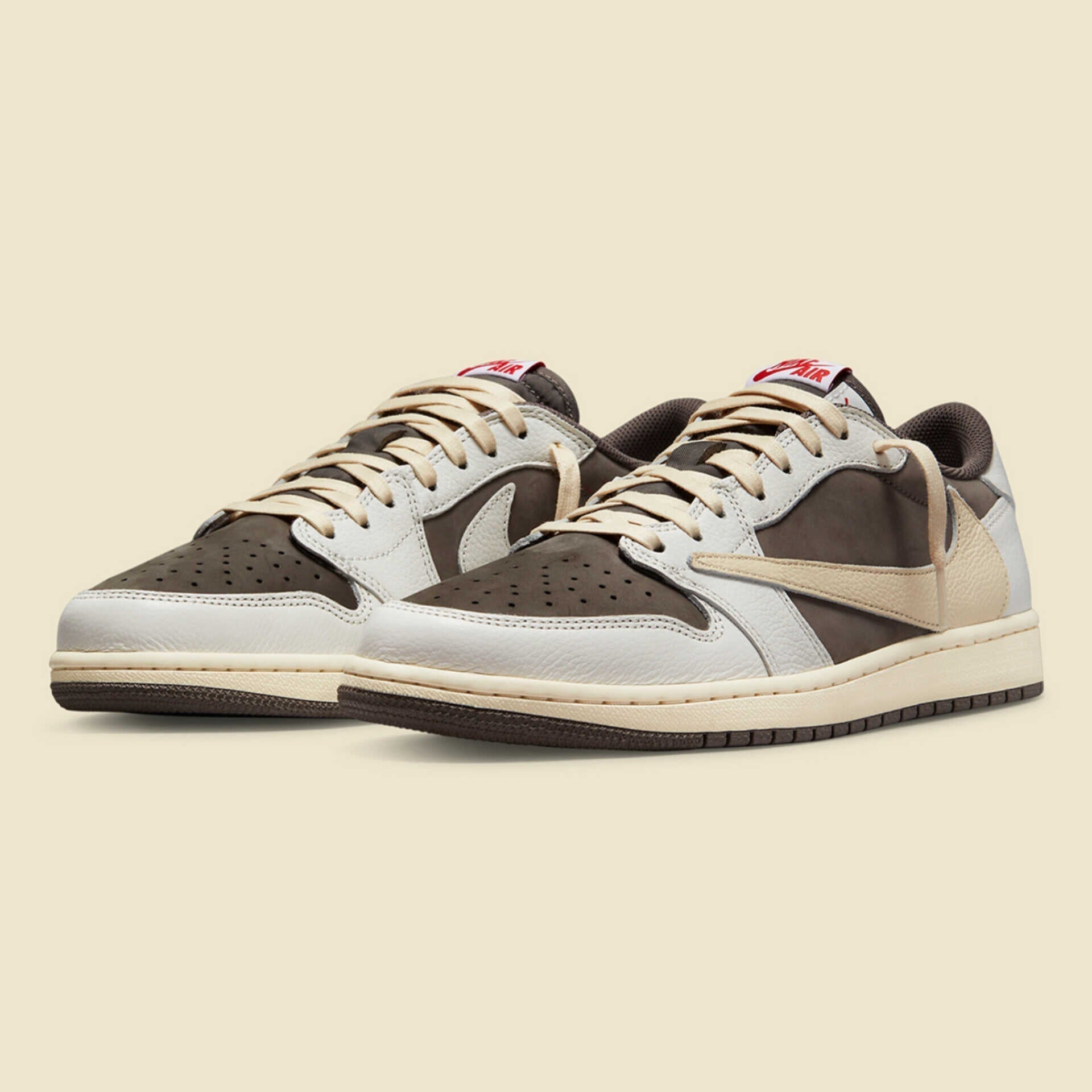 AIR JORDAN 1 TRAVIS SCOTT LOW (REVERSE MOCHA)