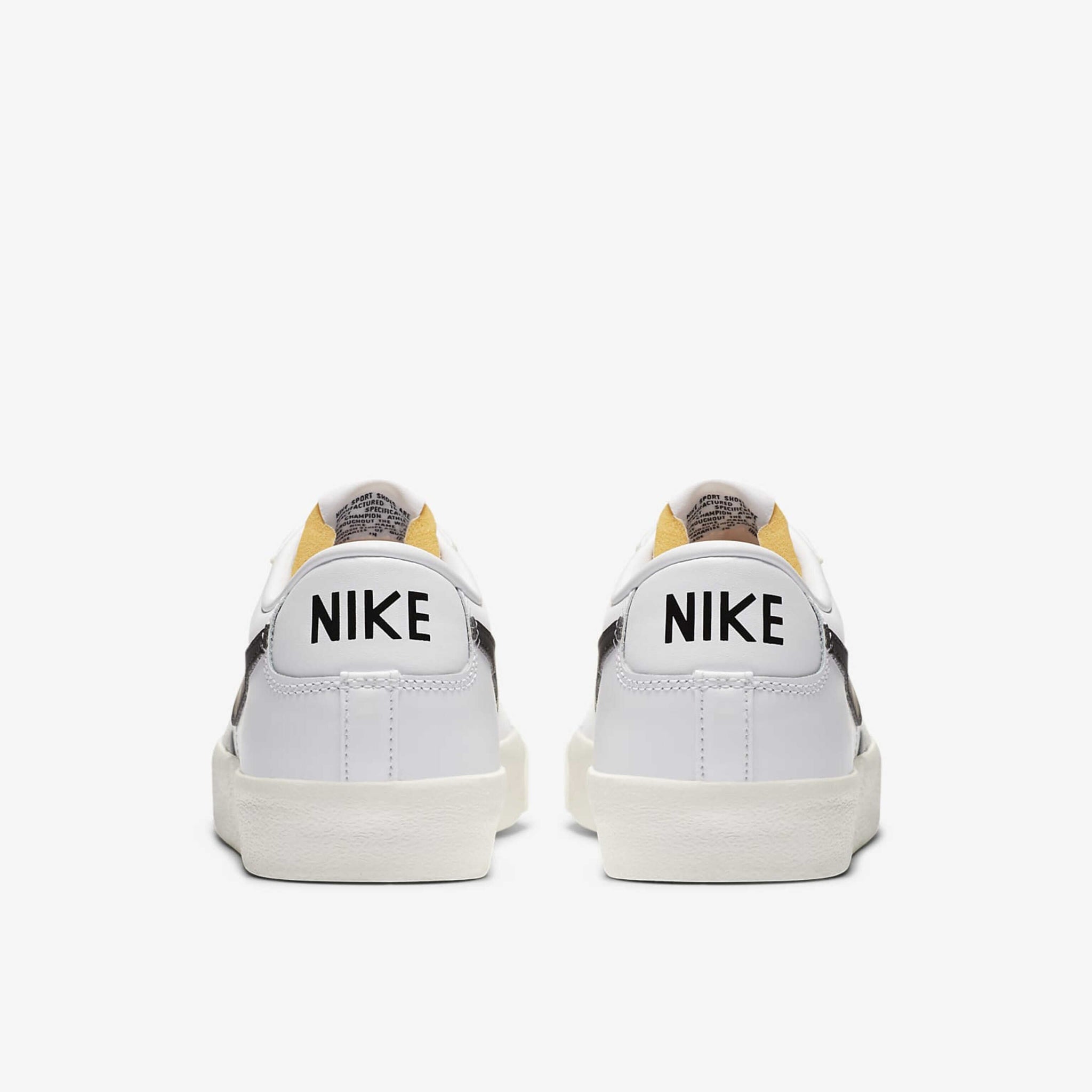 BLAZER LOW '77 VINTAGE (WHITE)