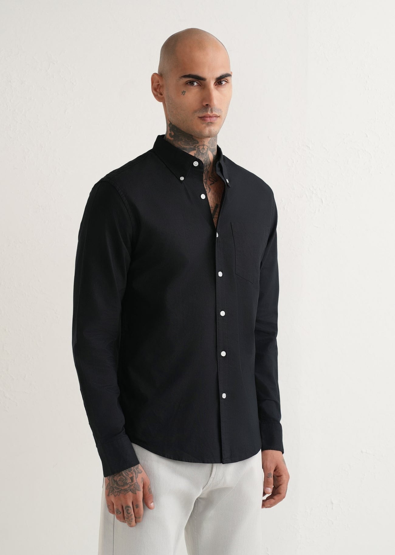 Classic Fit Garment-Dyed Oxford Shirt (Polo Black)