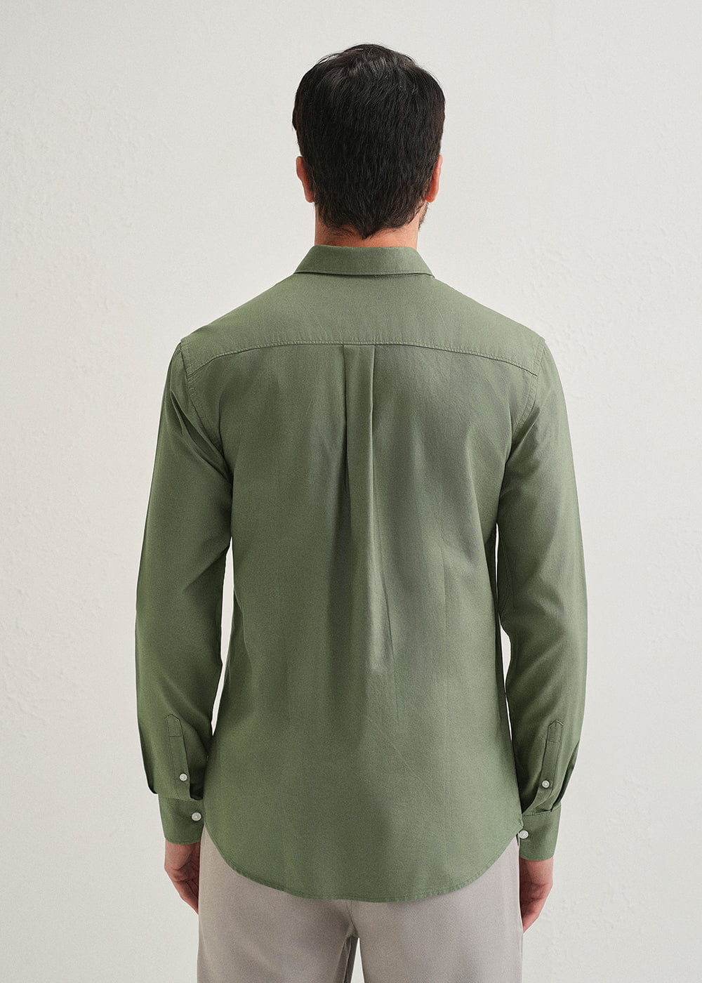 Classic Fit Garment-Dyed Oxford Shirt (Sage Green)