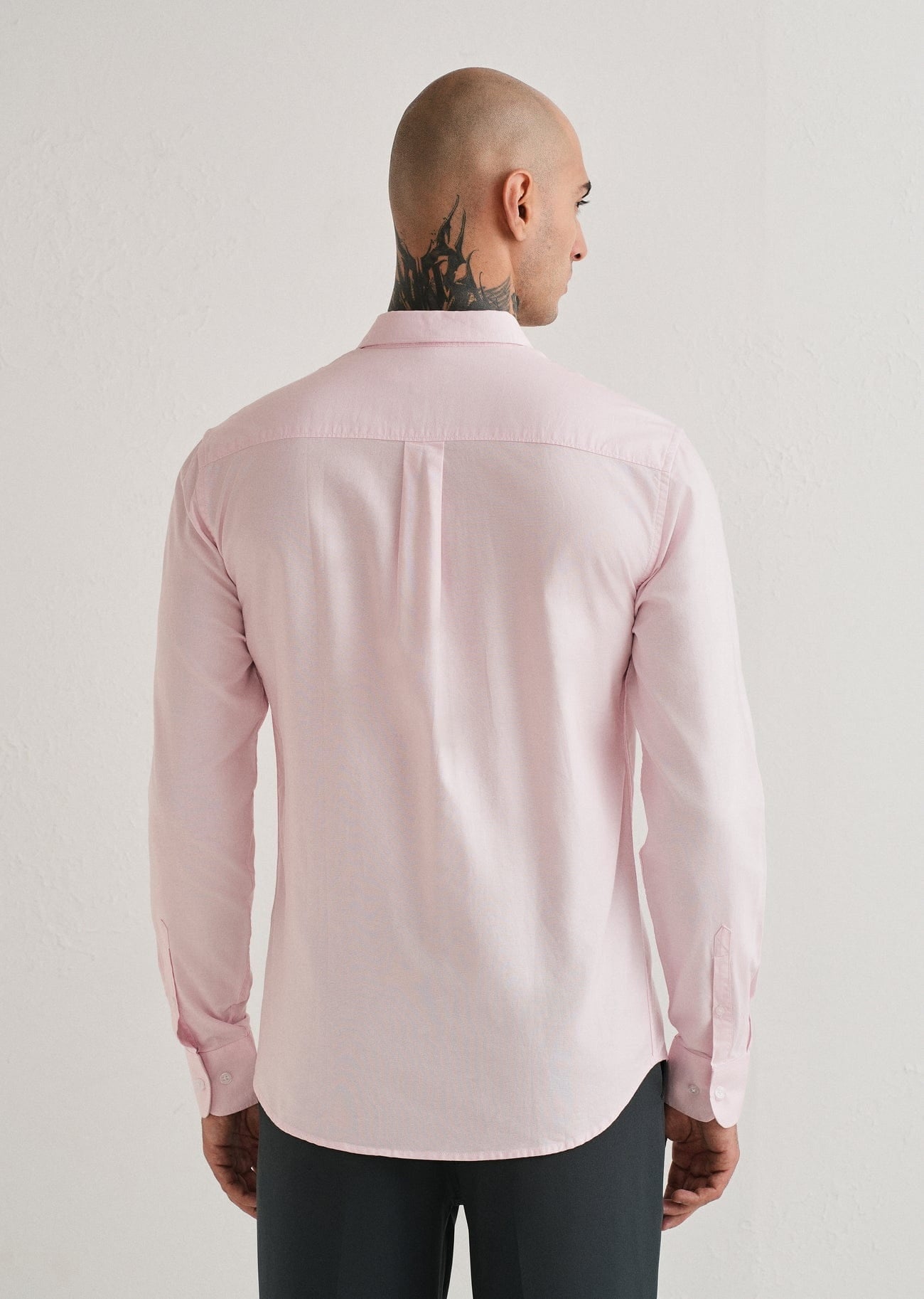 Classic Fit Garment-Dyed Oxford Shirt (Caramel Pink)