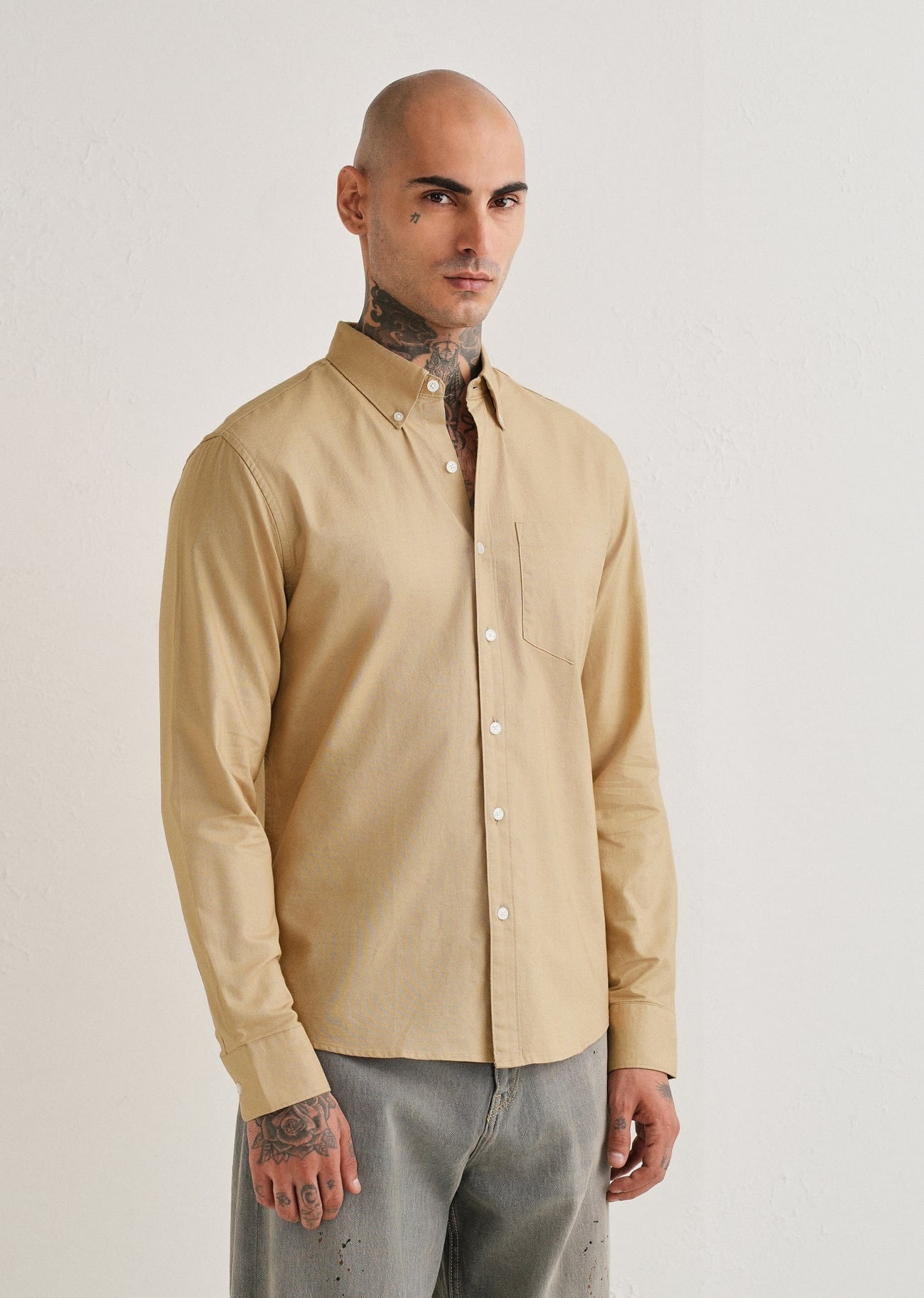 Classic Fit Garment-Dyed Oxford Shirt (Surrey Tan)