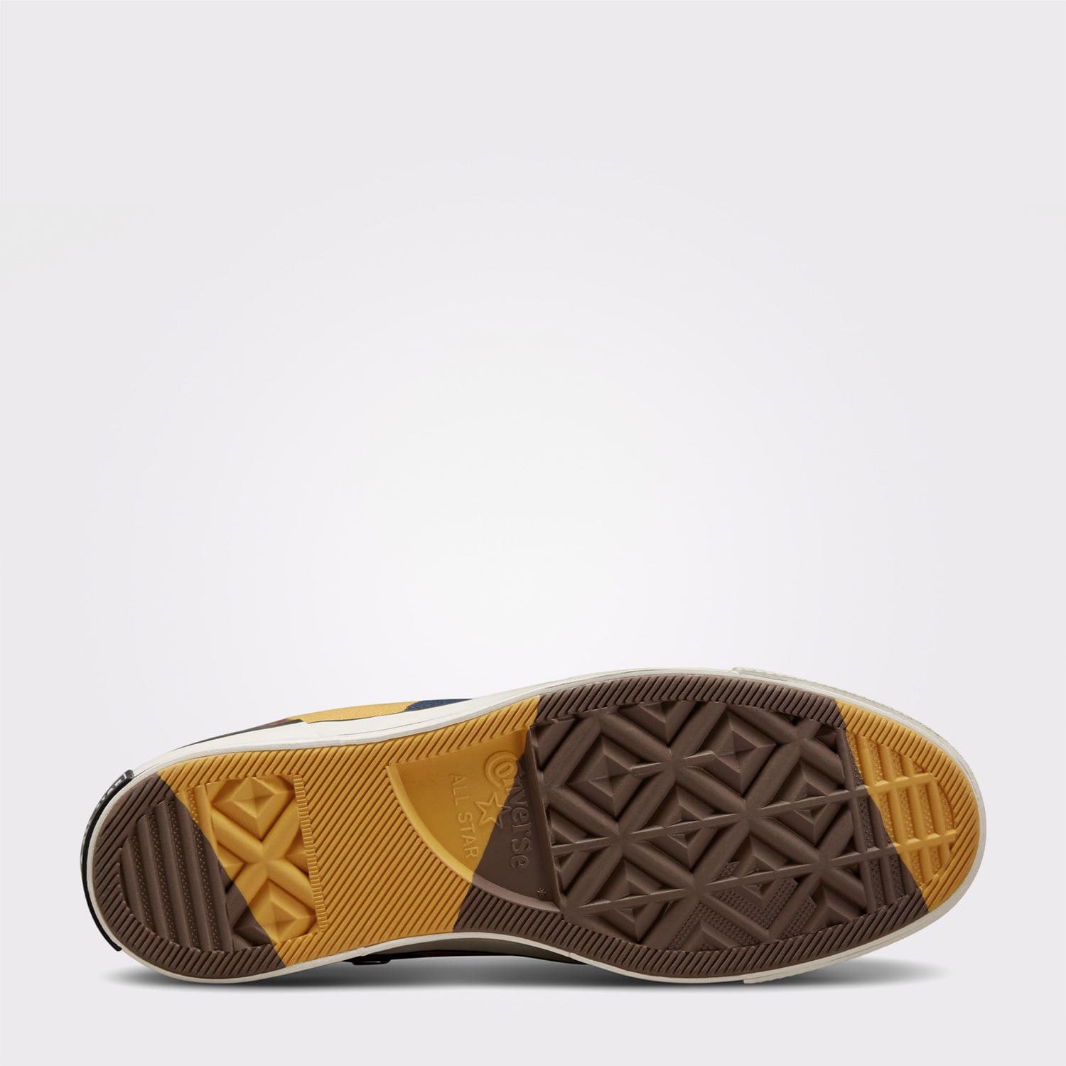 CHUCK 70 PLUS (MATERIAL MASHUP)