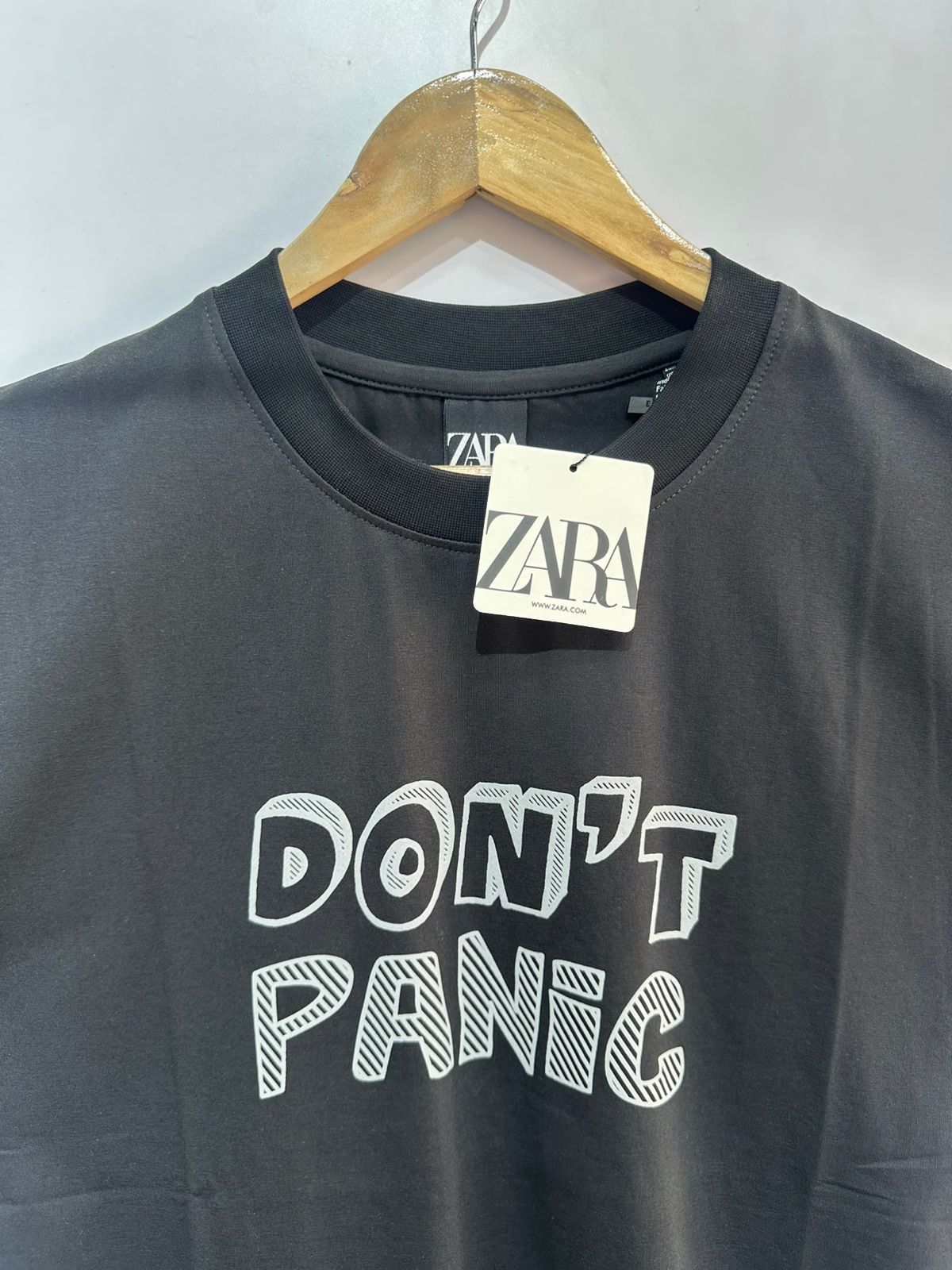 Oversized Tee (Dont Panic Black)