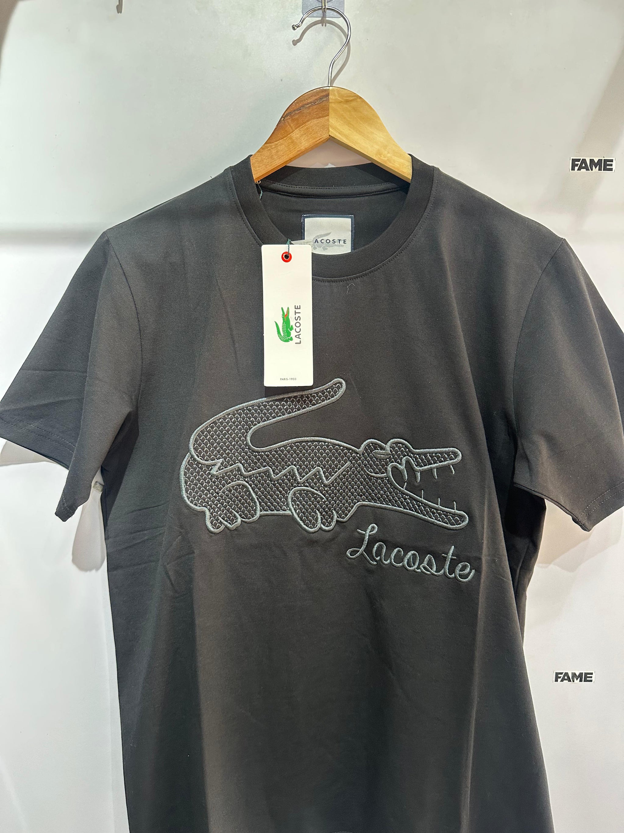 Regular Tee (Lacoste Black)