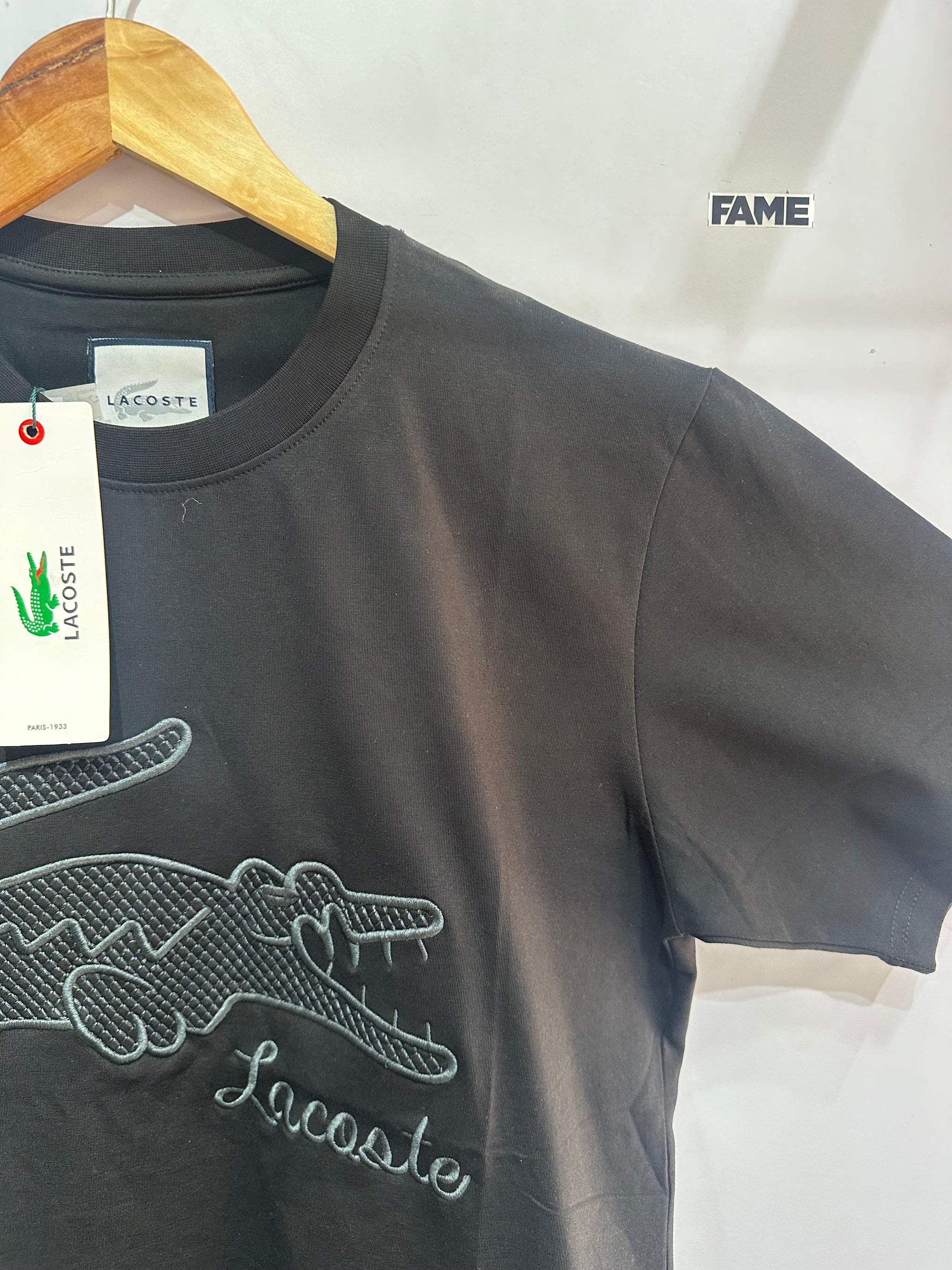 Regular Tee (Lacoste Black)