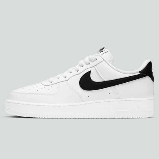 AIR FORCE 1 LOW (WHITE/BLACK)
