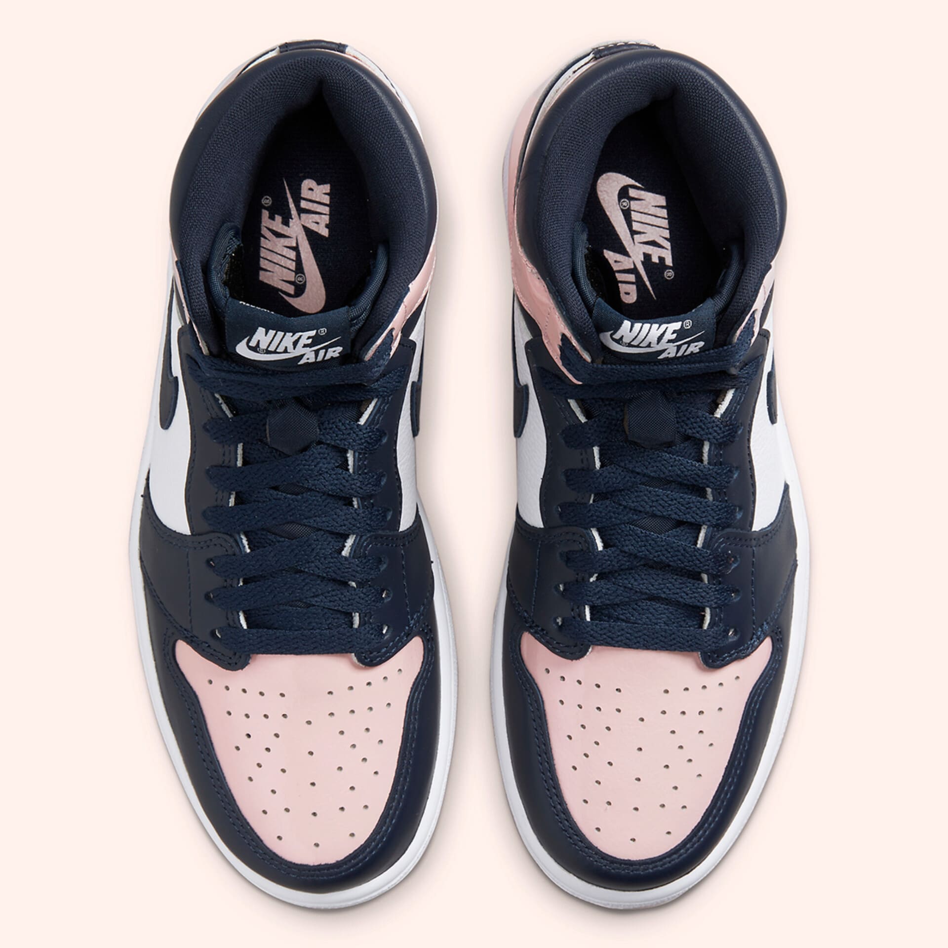 AIR JORDAN RETRO 1 HIGH (BUBBLE GUM)