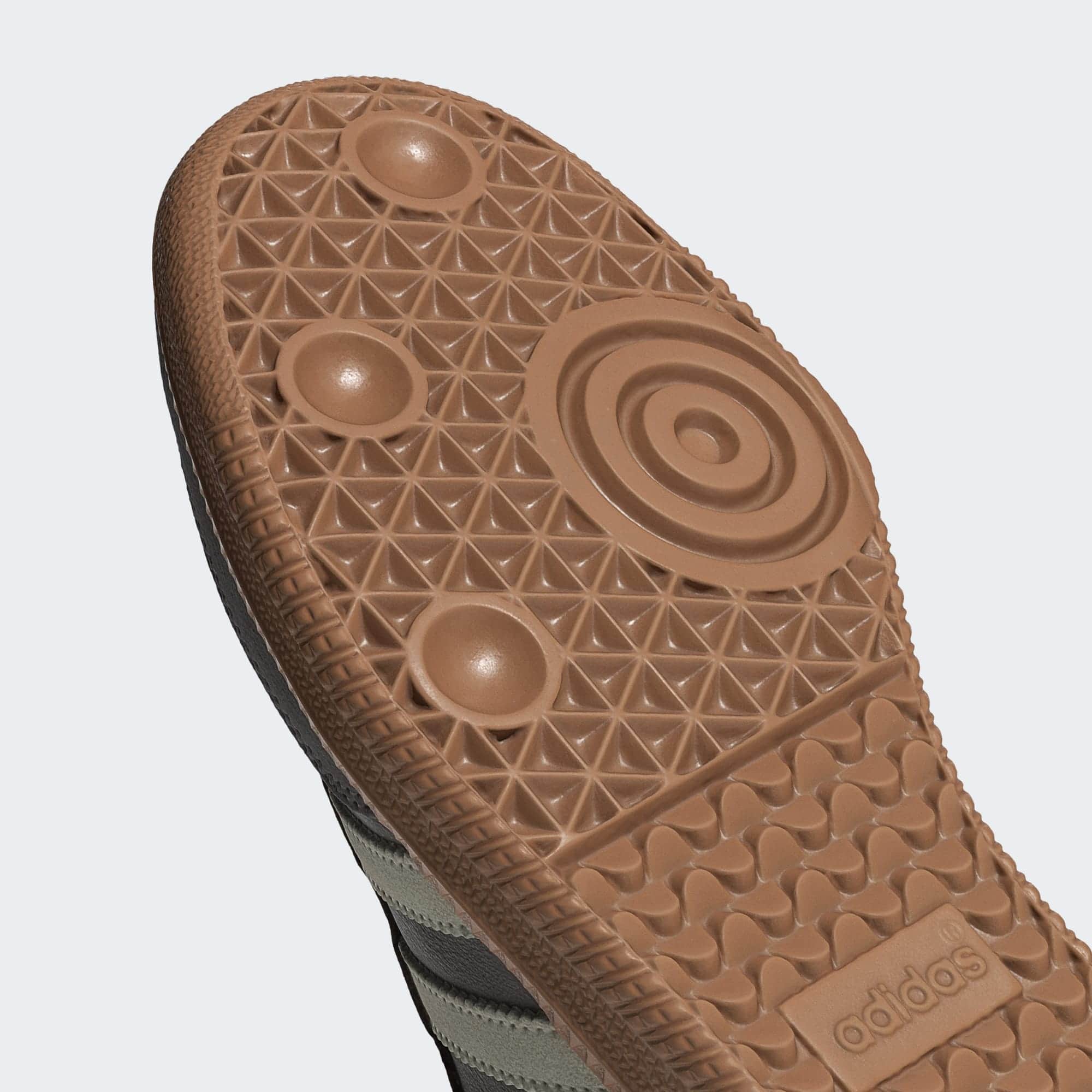 SAMBA OG
(BROWN/PUTTY GREY/GOLD METALLIC)