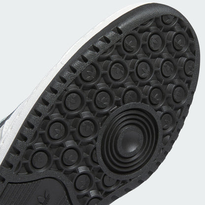 FORUM LOW CL(CORE WHITE/CORE BLACK/CORE WHITE)