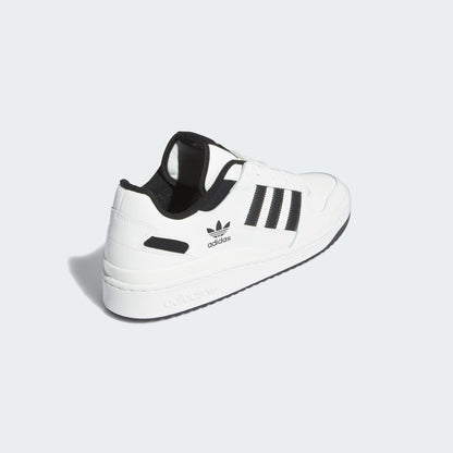 FORUM LOW CL(CORE WHITE/CORE BLACK/CORE WHITE)