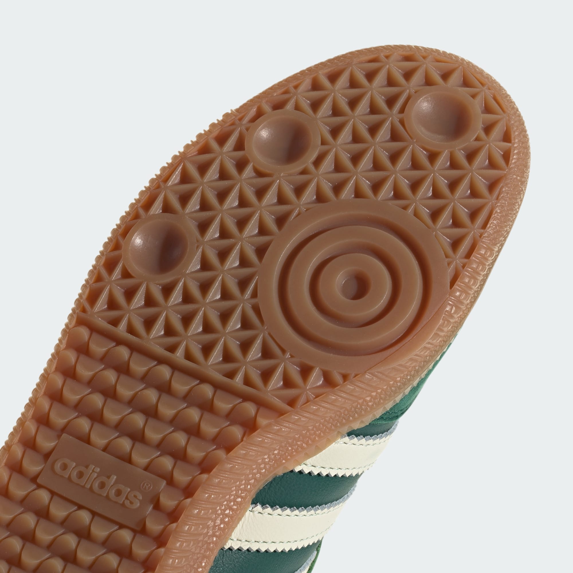 SAMBA OG
(COLLEGIATE GREEN/CREAM WHITE/GOLD METALLIC)