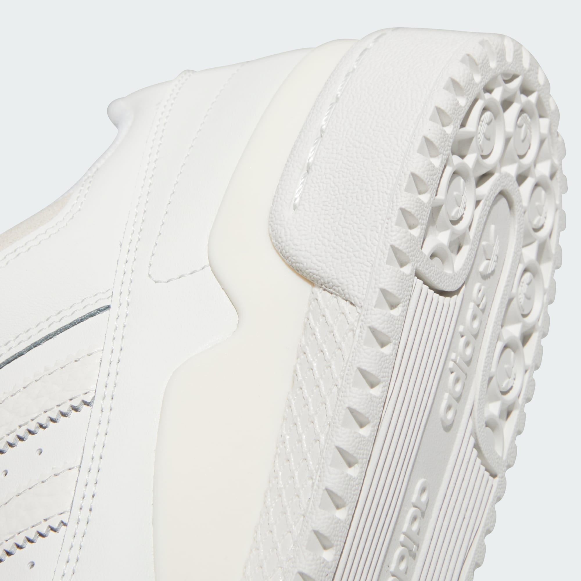 FORUM LOW CL (WHITE/CLOUD WHITE/GREY ONE)
