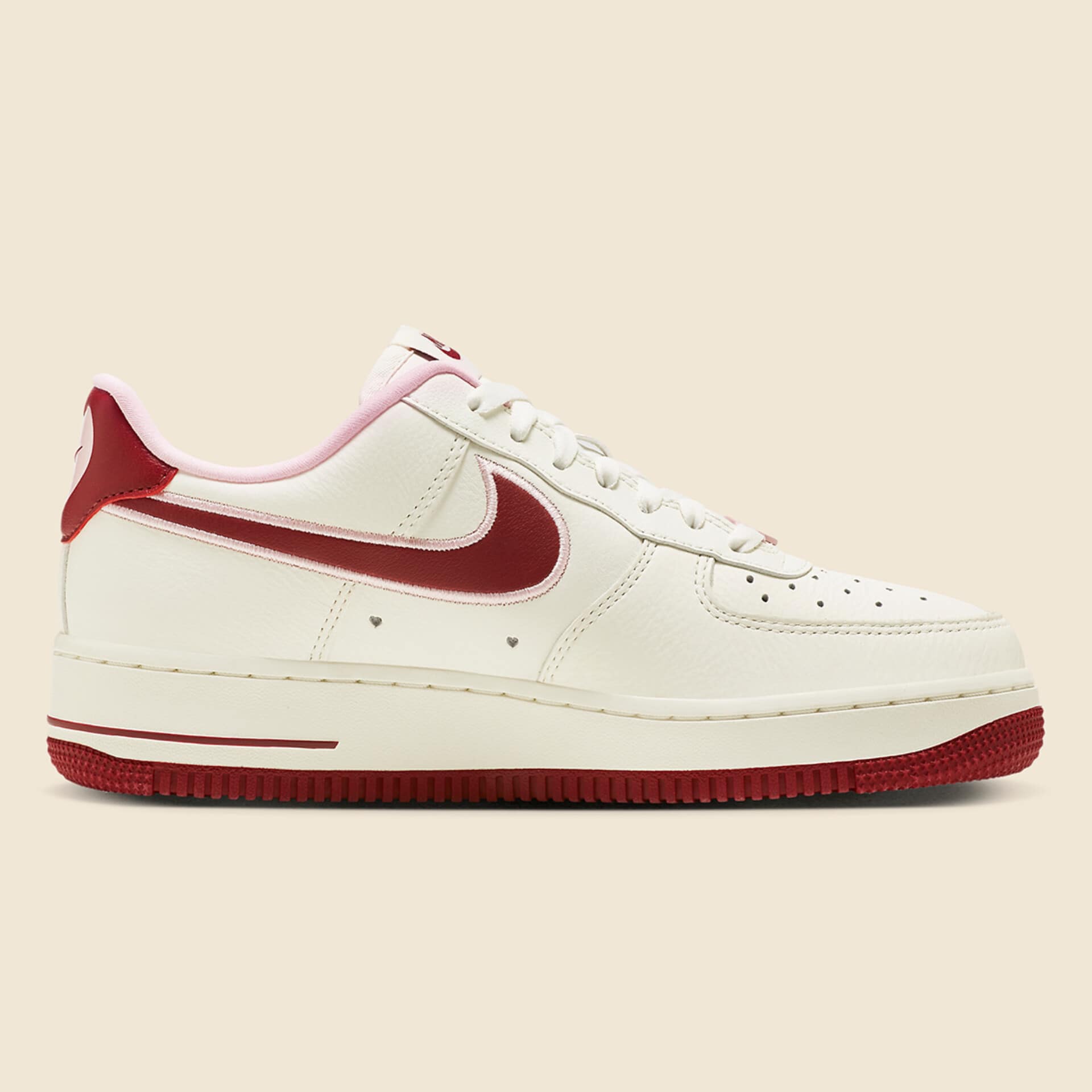 AIR FORCE 1 LOW (VALENTINE'S 2023)