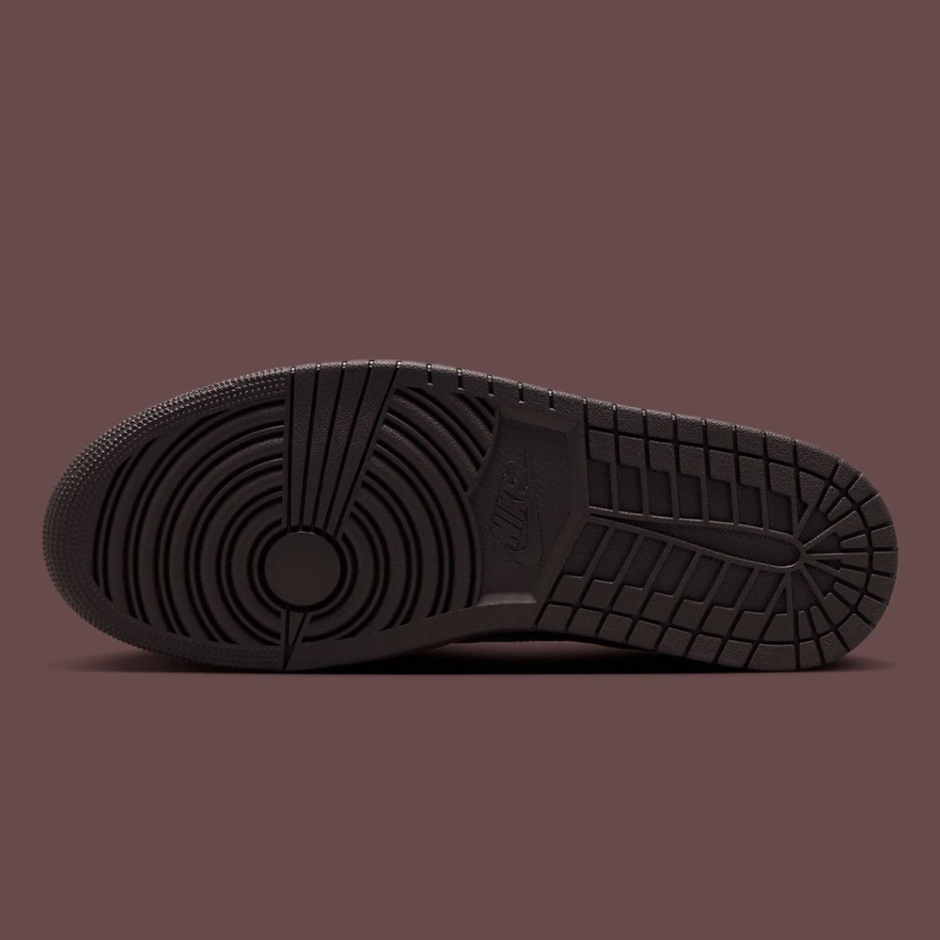 AIR JORDAN 1 TRAVIS SCOTT LOW (DARK MOCHA)