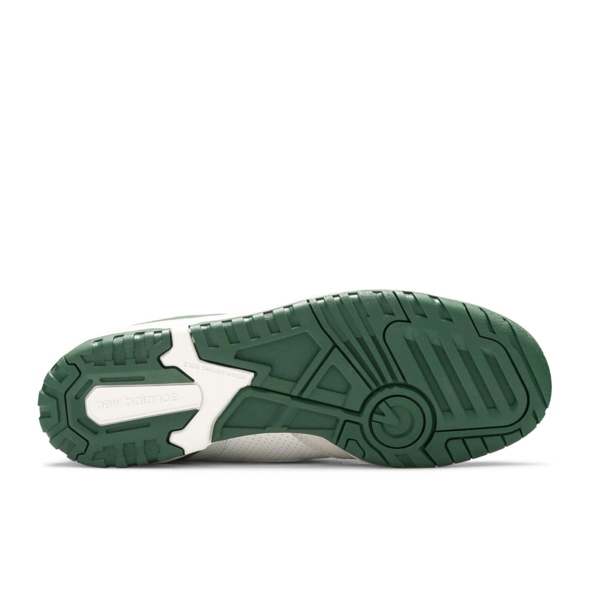 NEW BALANCE 550 (WHITE GREEN)