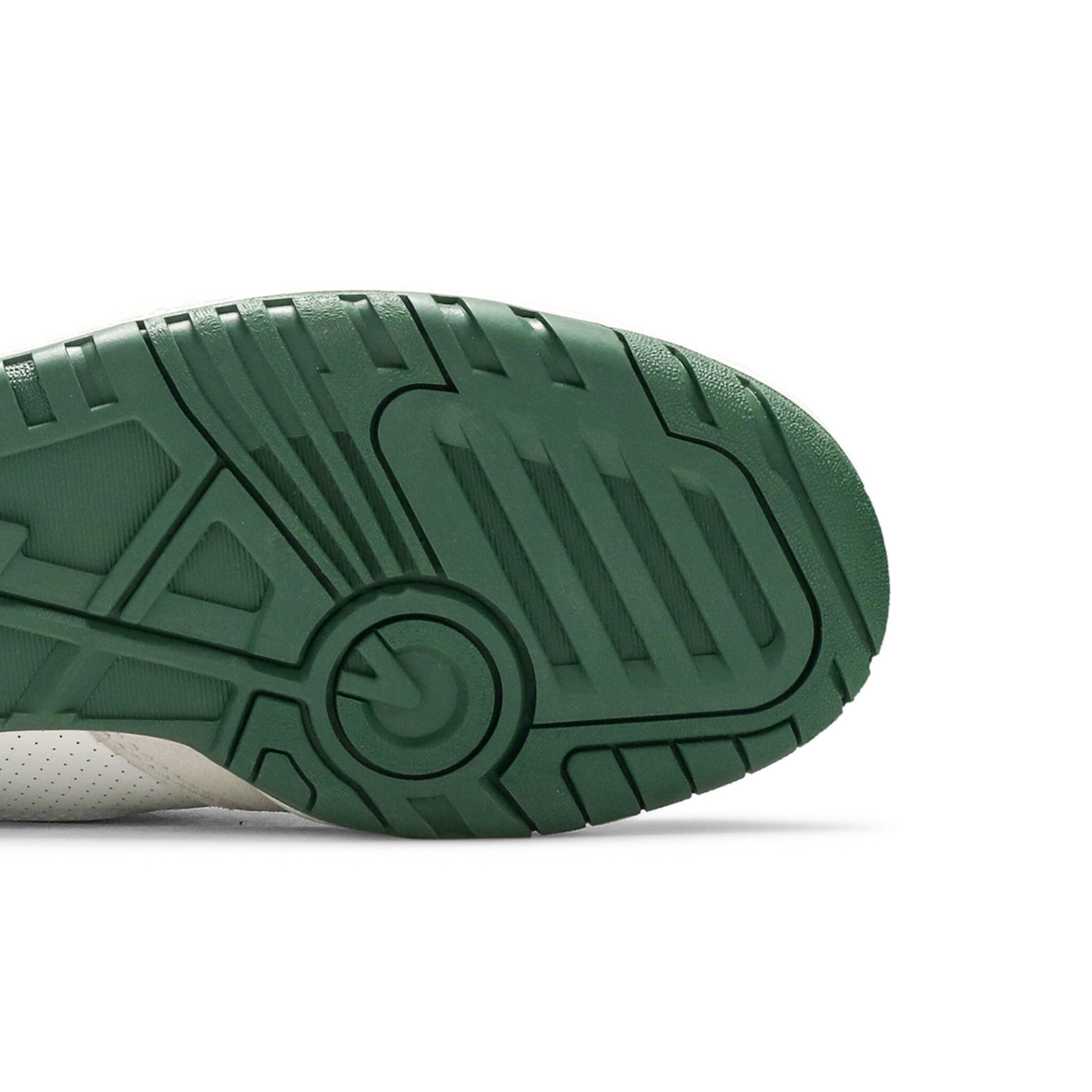 NEW BALANCE 550 (WHITE GREEN)