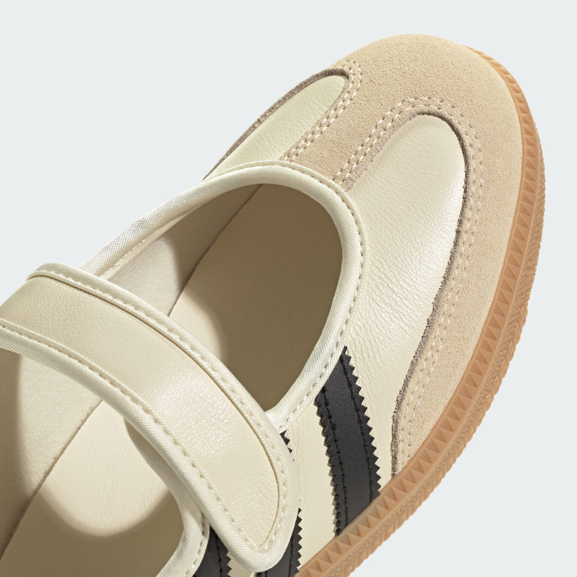 SAMBA JANE SHOES (CREAM WHITE/GUM/CORE BLACK)