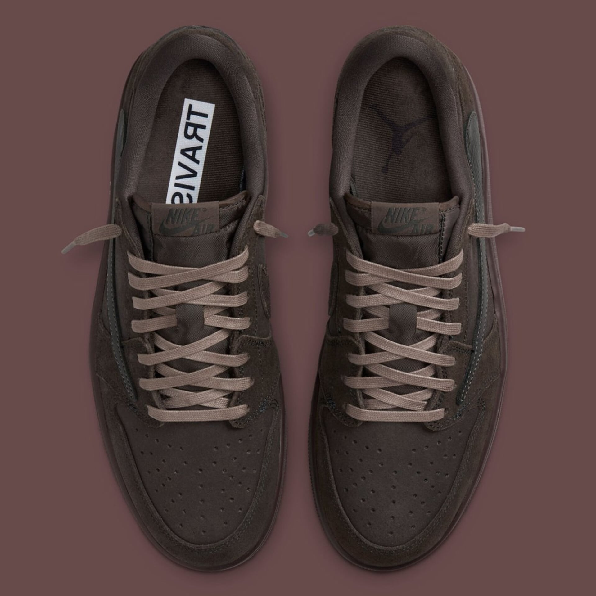AIR JORDAN 1 TRAVIS SCOTT LOW (DARK MOCHA)