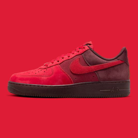 AIR FORCE 1 LOW (LAYERS OF LOVE)