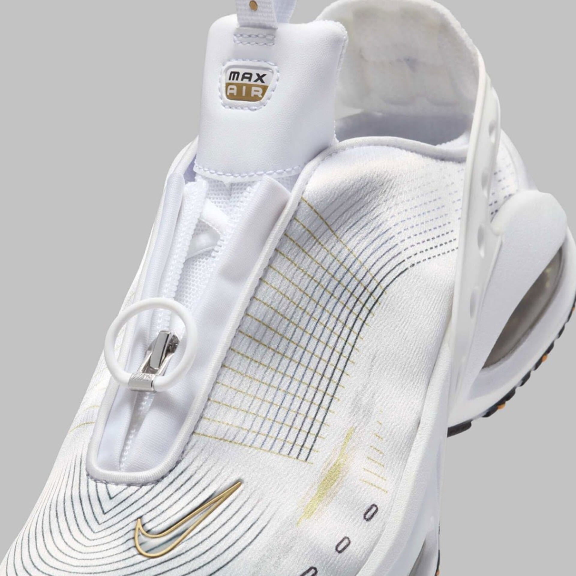 AIR MAX CRAZE (WHITE/METALLIC GOLD)