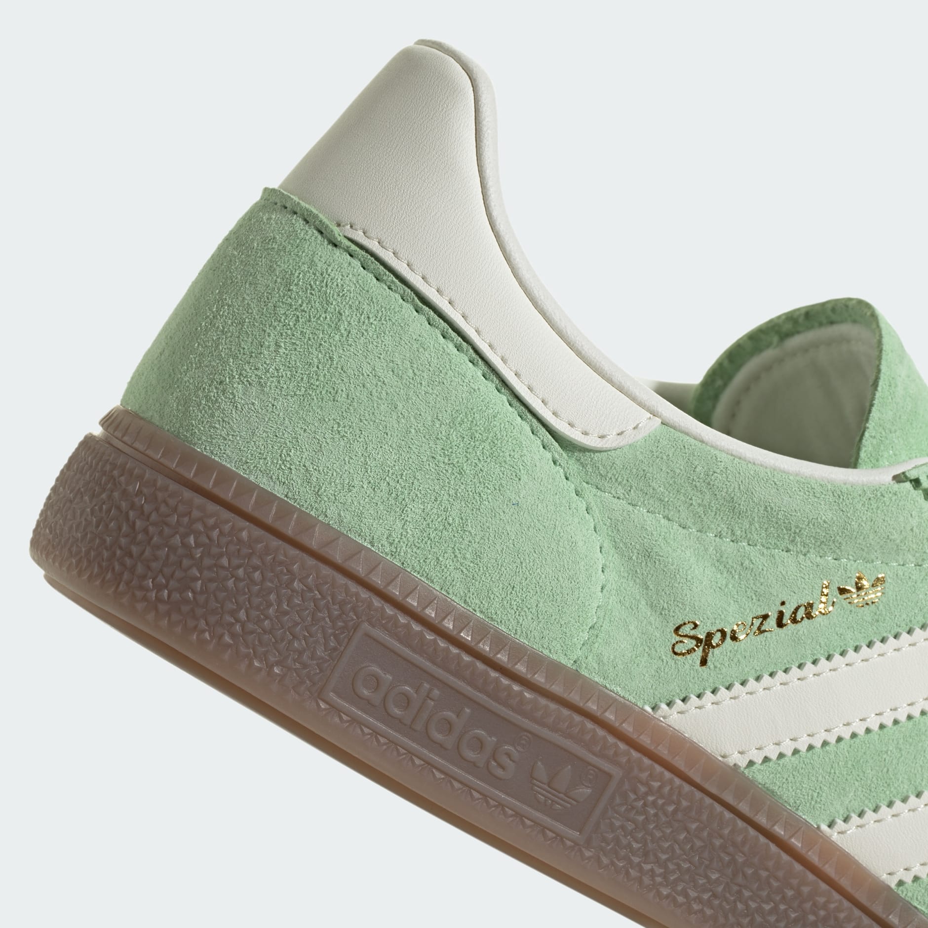 HANDBALL SPEZIAL (SEMI GREEN SPARK/OFF WHITE/GUM)