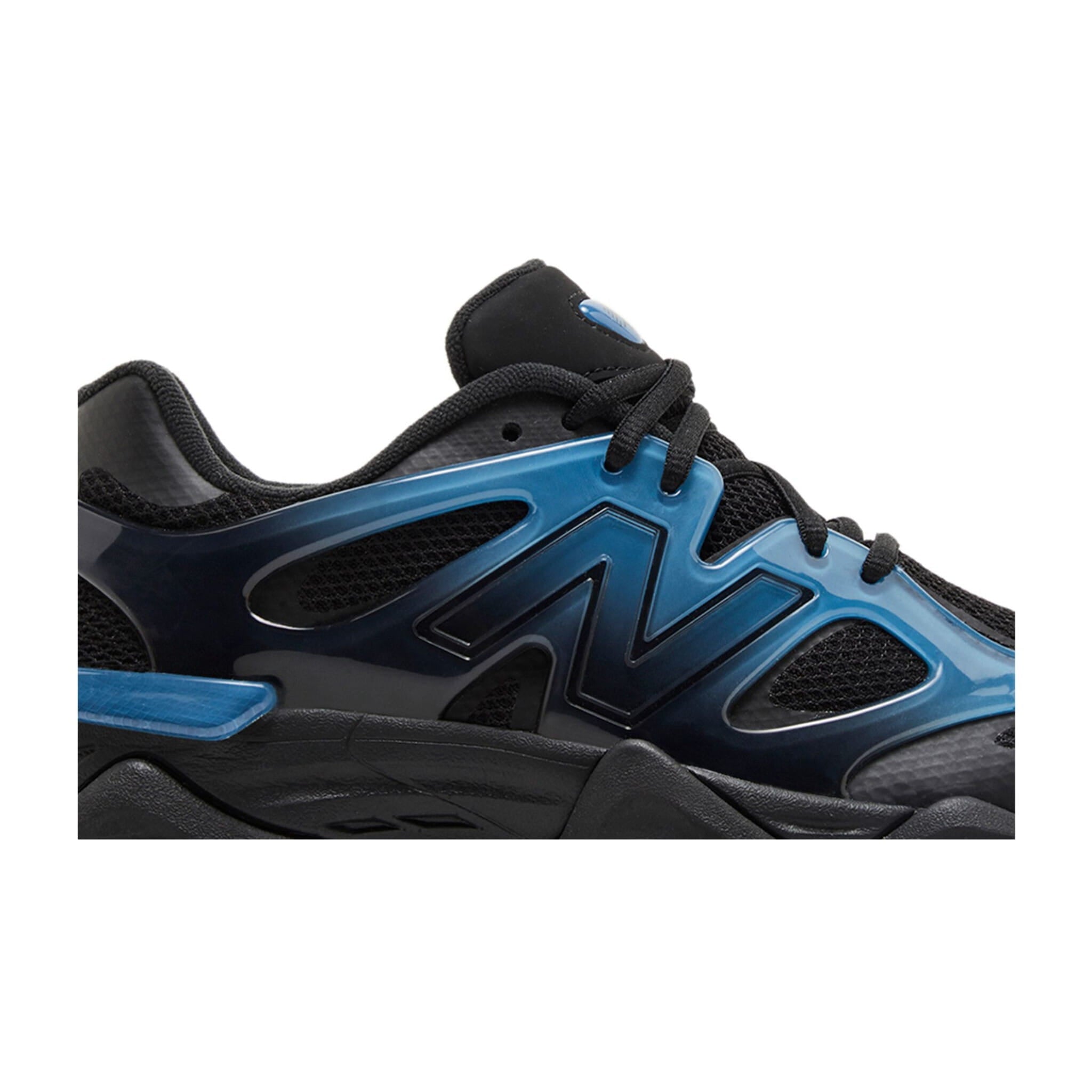 9060 X (SEA STONE BLACK)