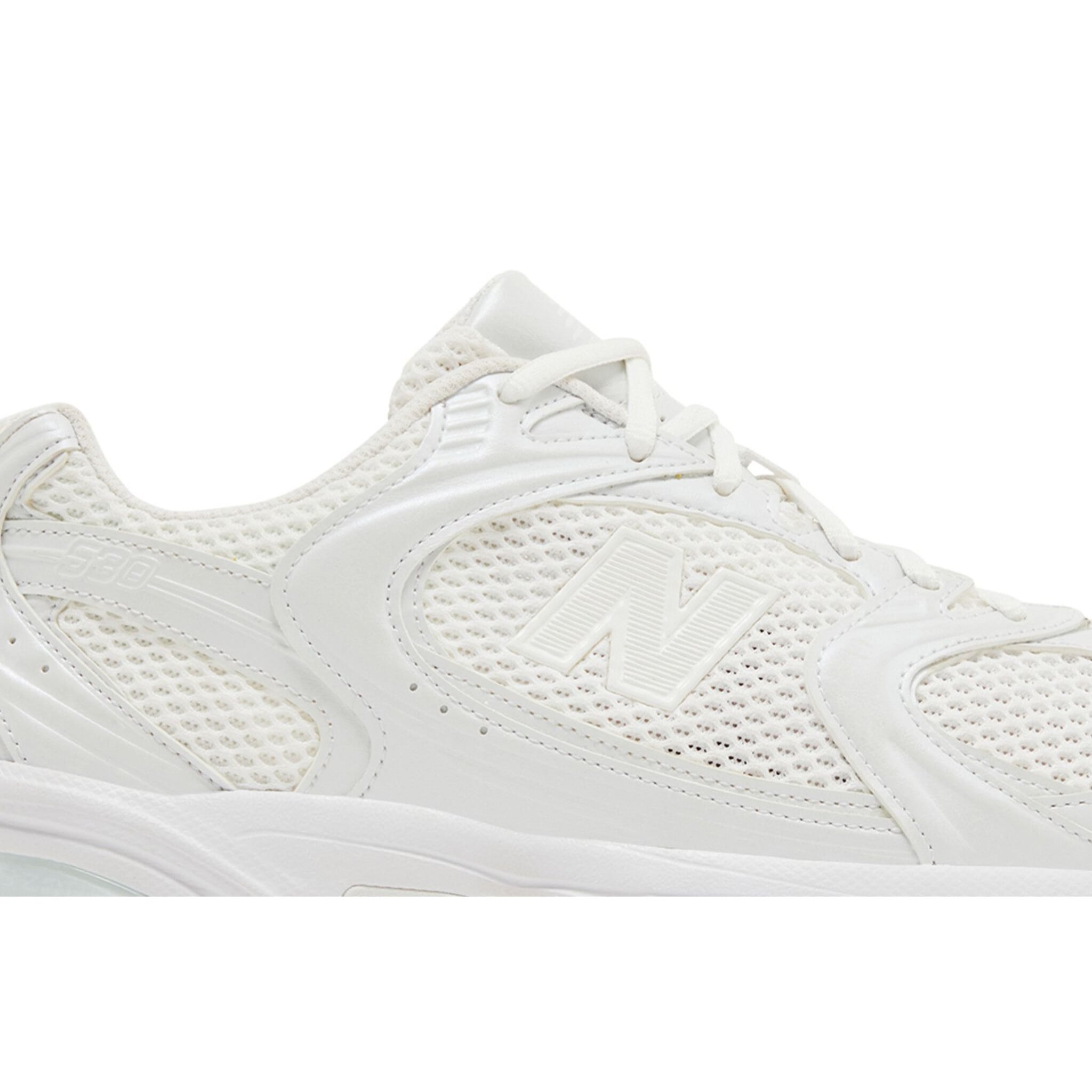 530 (TRIPLE WHITE)